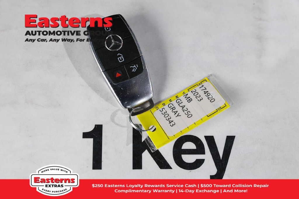 Used 2023 Mercedes-Benz GLA 250 w/ Premium Package image 7