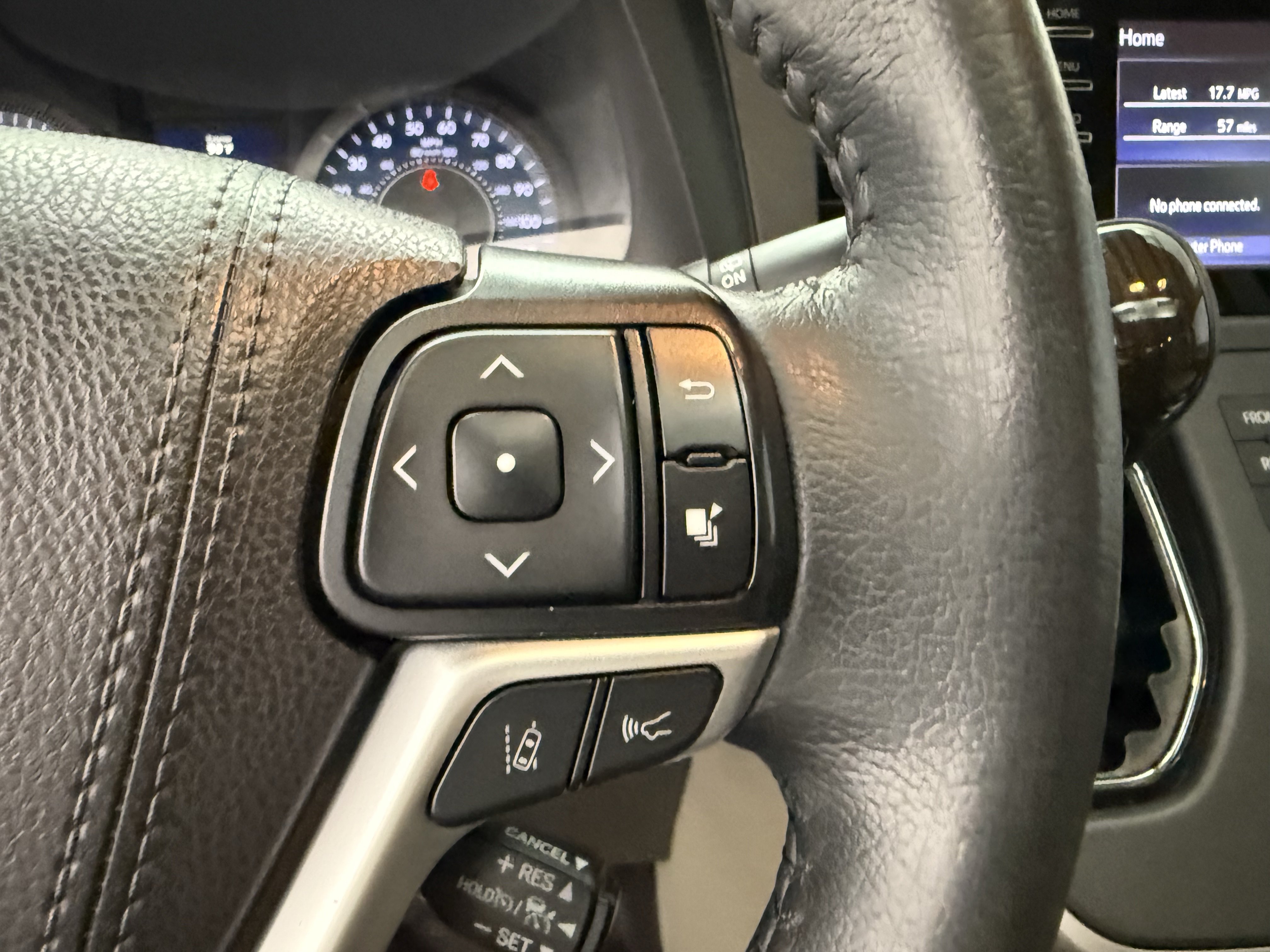 Used 2020 Toyota Sienna XLE FWD image 17