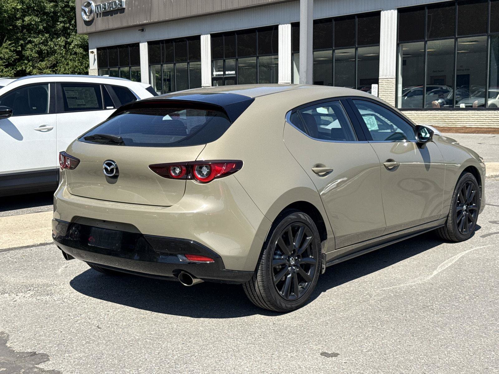 Used 2024 MAZDA MAZDA3 s AWD/4WD image 7