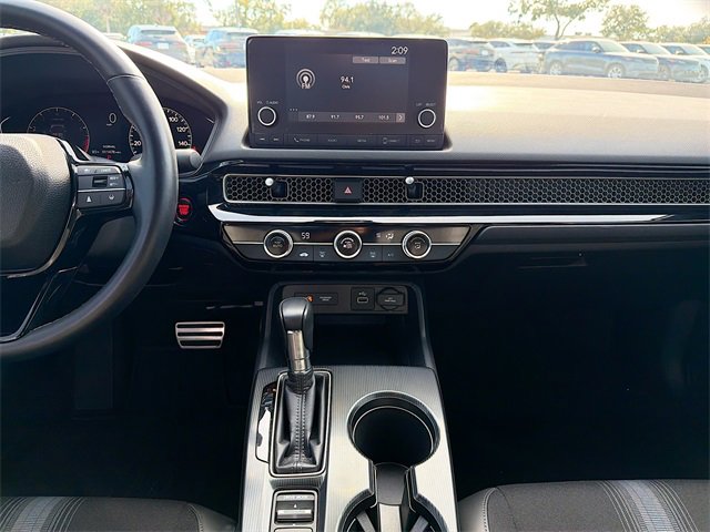 Used 2024 Honda Civic Sport image 17