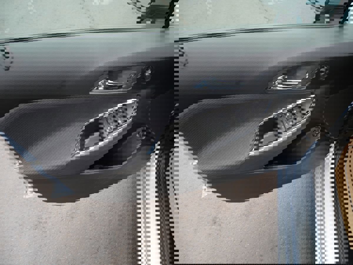 Used 2018 Chevrolet Cruze LS w/ LS Fleet Convenience Package image 17