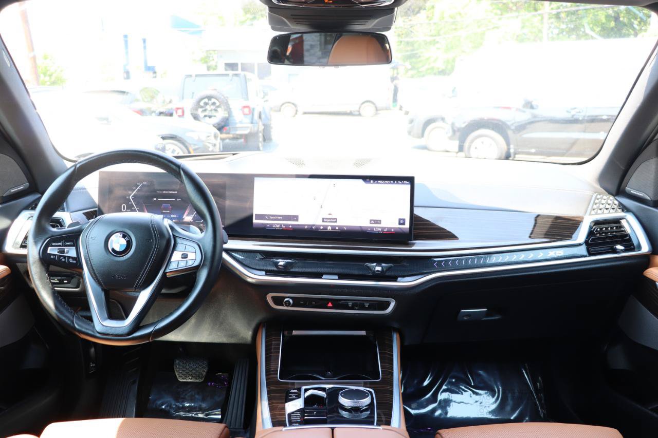 Used 2026 BMW X5 xDrive40i AWD/4WD image 16