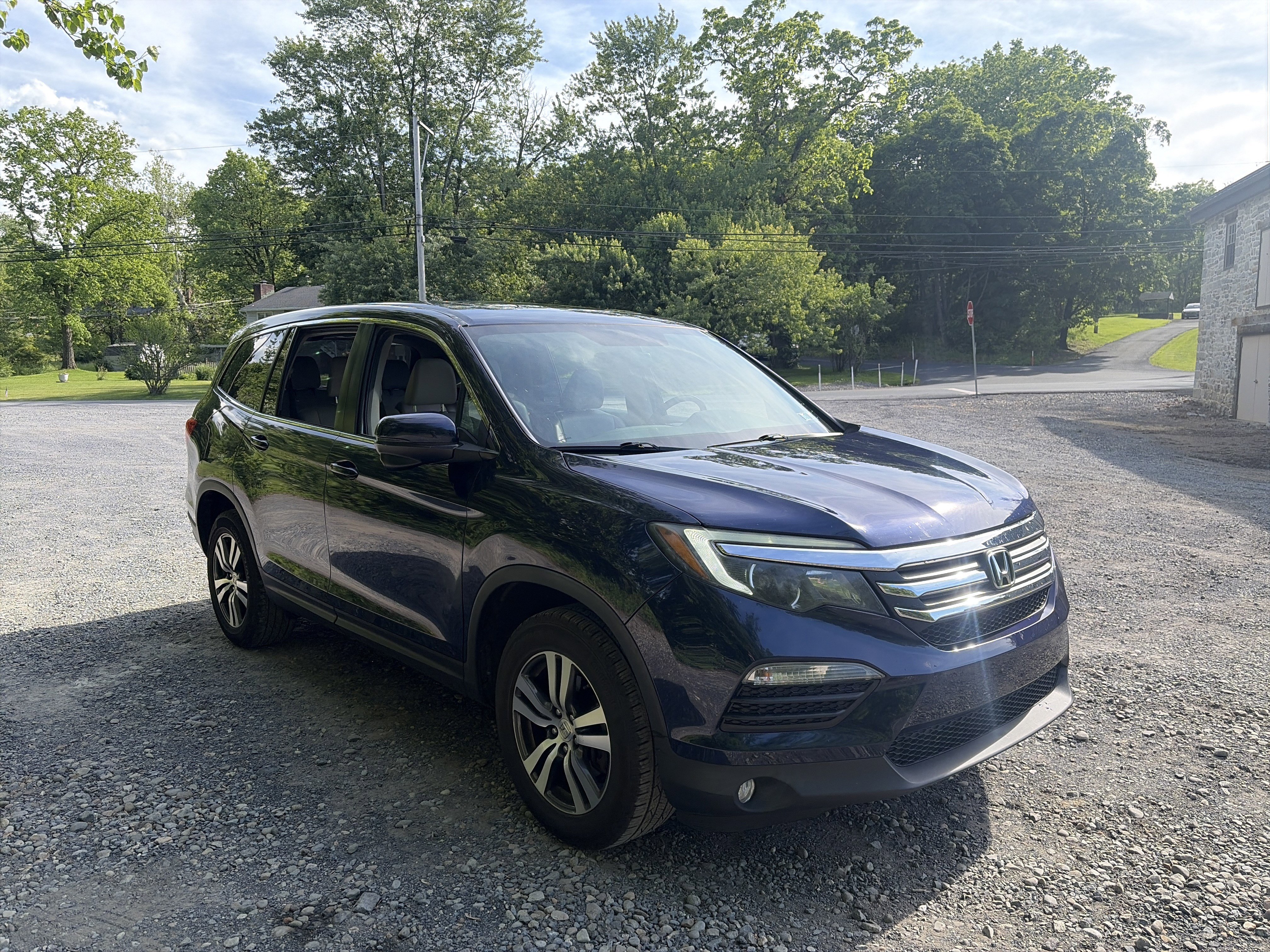 Used 2018 Honda Pilot EX-L image 3