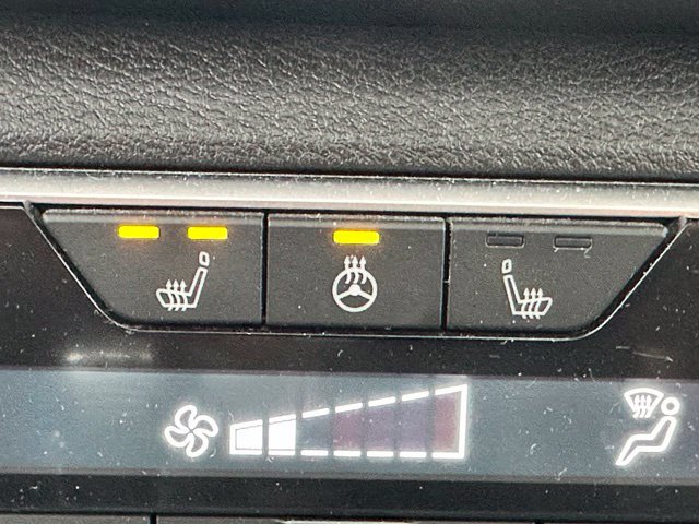 Used 2023 Nissan Altima 2.0 SR FWD image 13