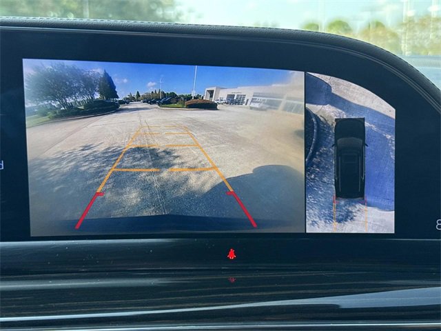 Used 2024 Cadillac Escalade Sport w/ LPO, ONYX Package image 30