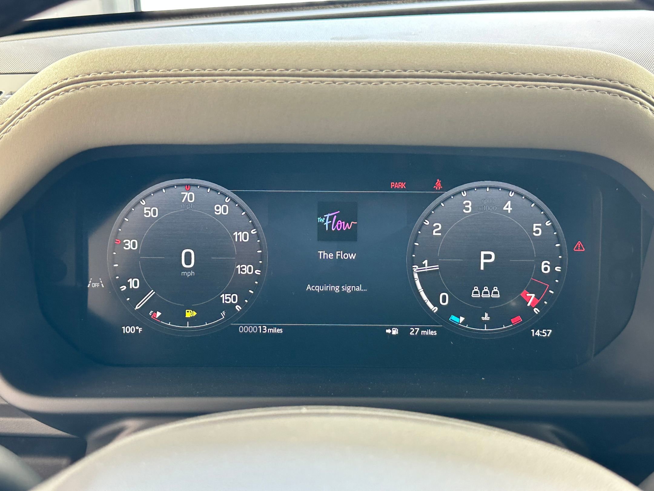 New 2025 Land Rover Defender 110 S image 17