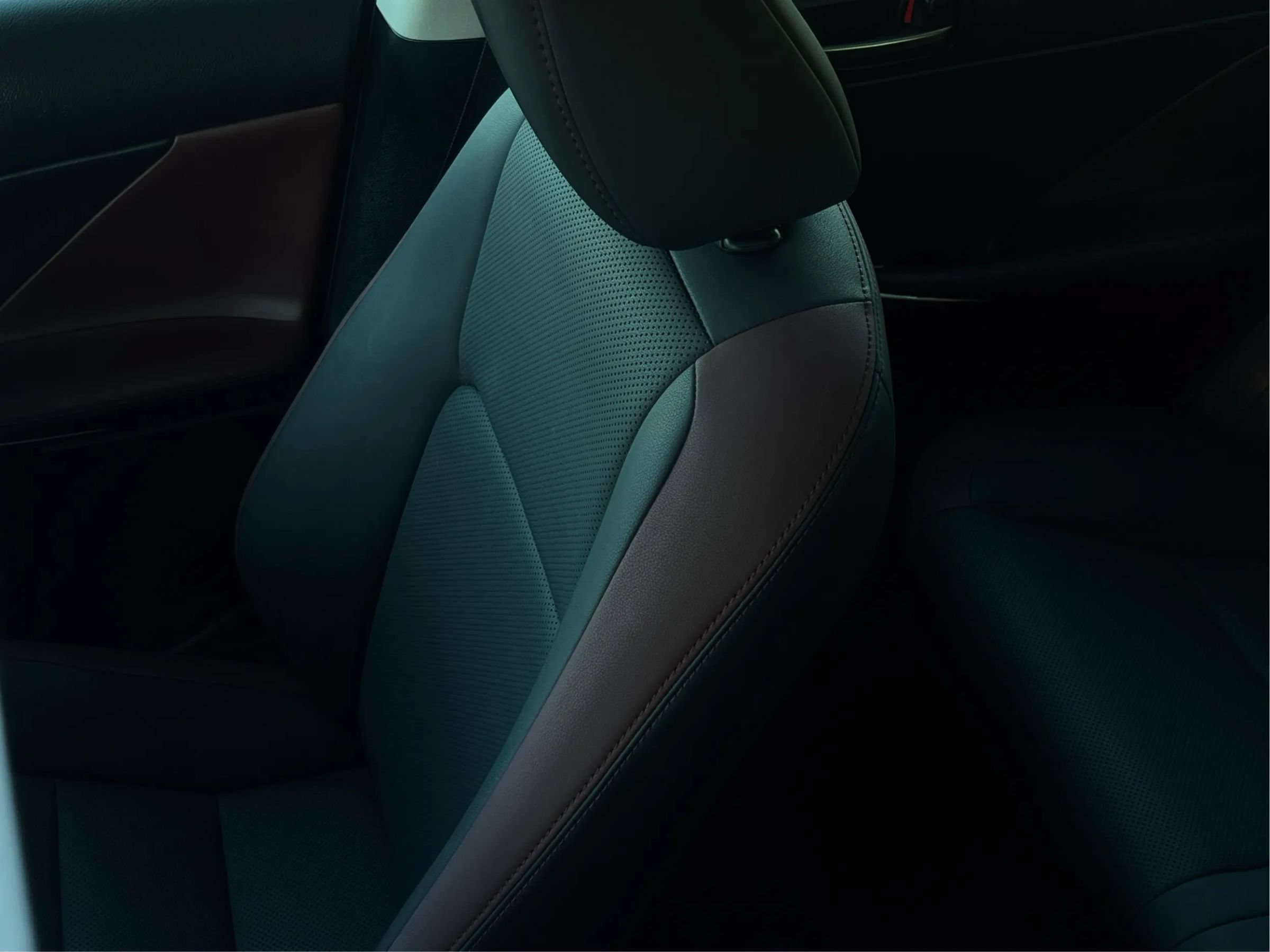Used 2019 Lexus IS 300 w/ Premium Package RWD image 39