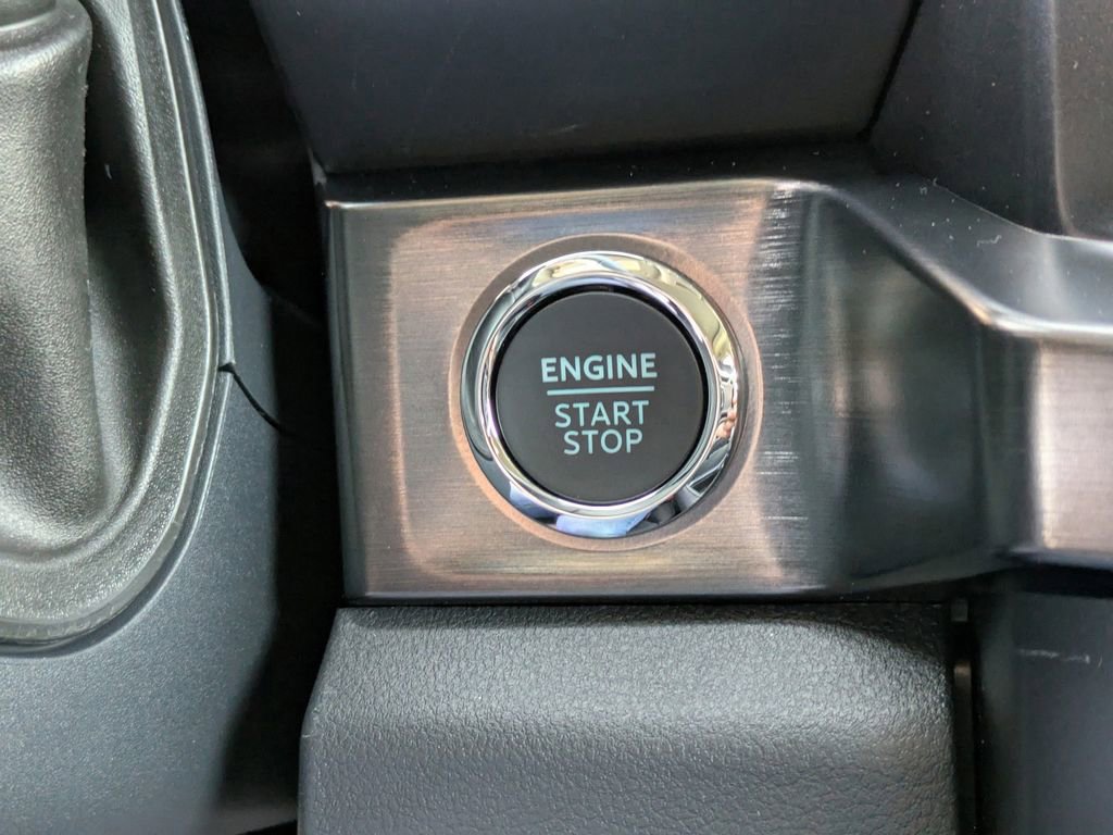 New 2026 Ford F350 Lariat w/ Black Appearance Package image 35