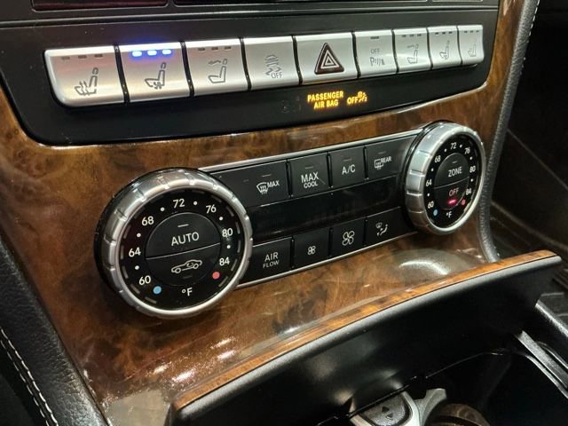 Used 2013 Mercedes-Benz SL 550 image 21