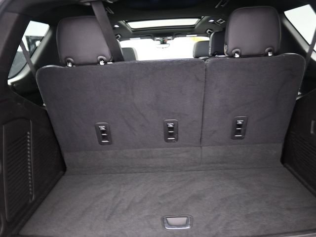 Used 2021 Chevrolet Tahoe Premier w/ Premium Package image 27