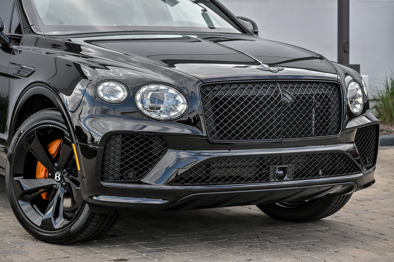 New 2026 Bentley Bentayga AWD/4WD image 2