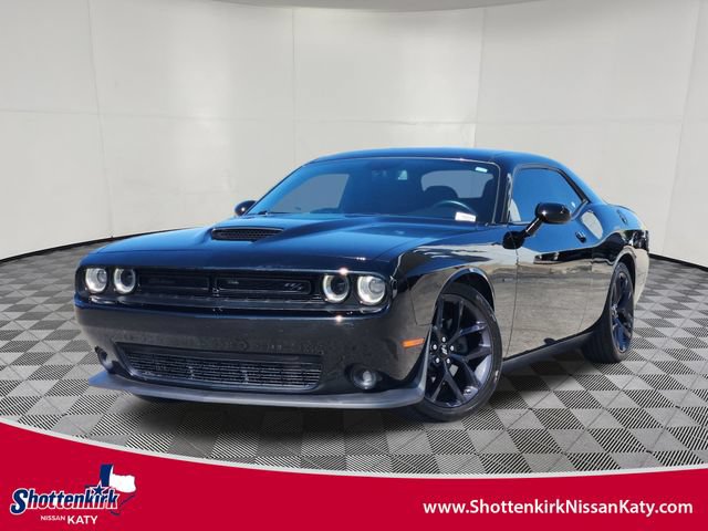 Used 2019 Dodge Challenger R/T w/ Blacktop Package