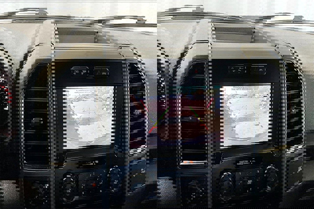 Used 2017 Ford F150 Raptor w/ Equipment Group 801A Mid image 24