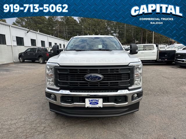 New 2026 Ford F350 XL w/ XL Chrome Package image 3