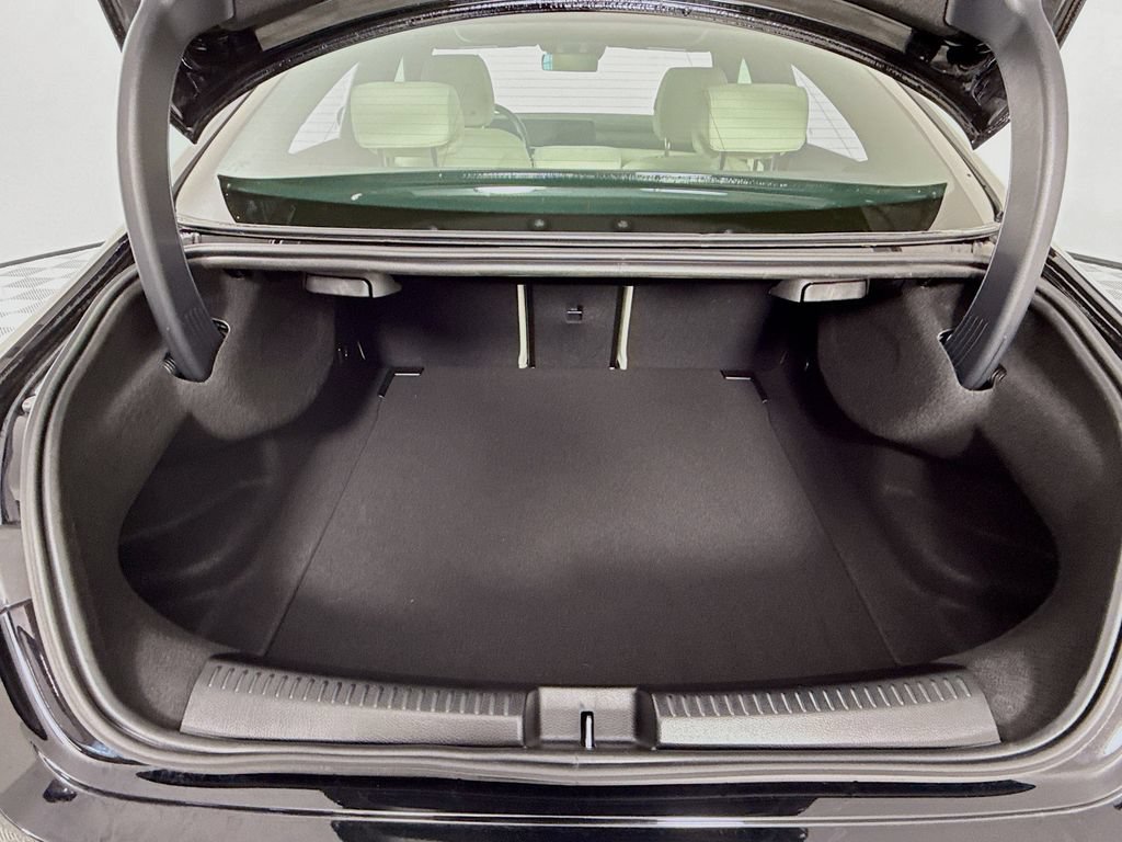 Used 2025 Mercedes-Benz CLA 250 4MATIC image 24