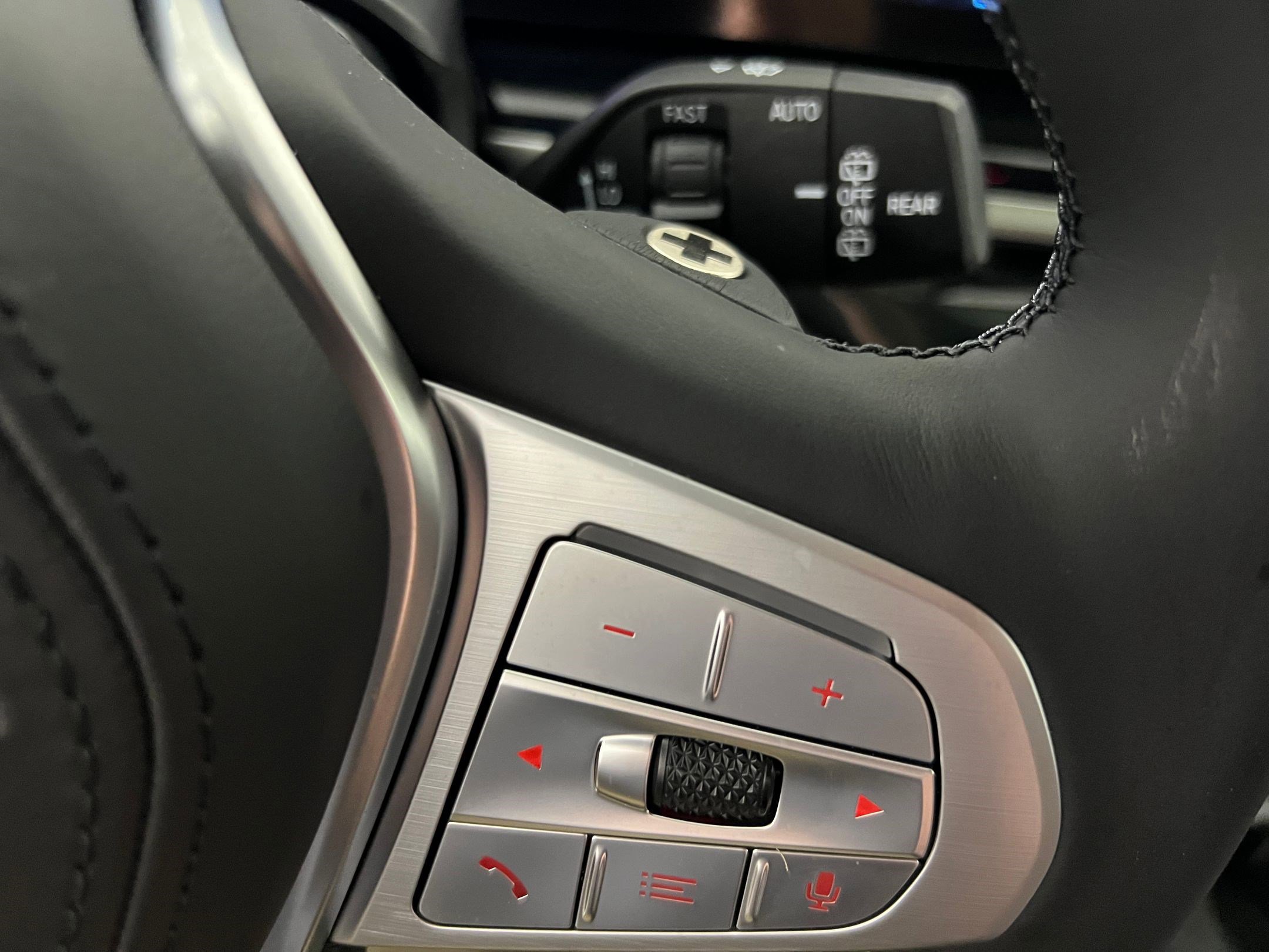 New 2026 BMW ALPINA XB7 image 28