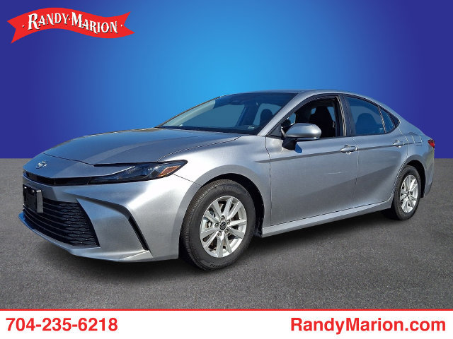 Used 2025 Toyota Camry LE FWD image 1