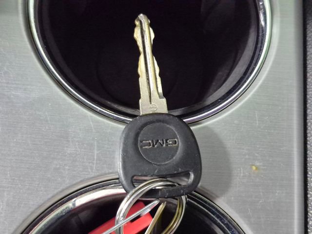 Used 2008 GMC Acadia SLT image 31