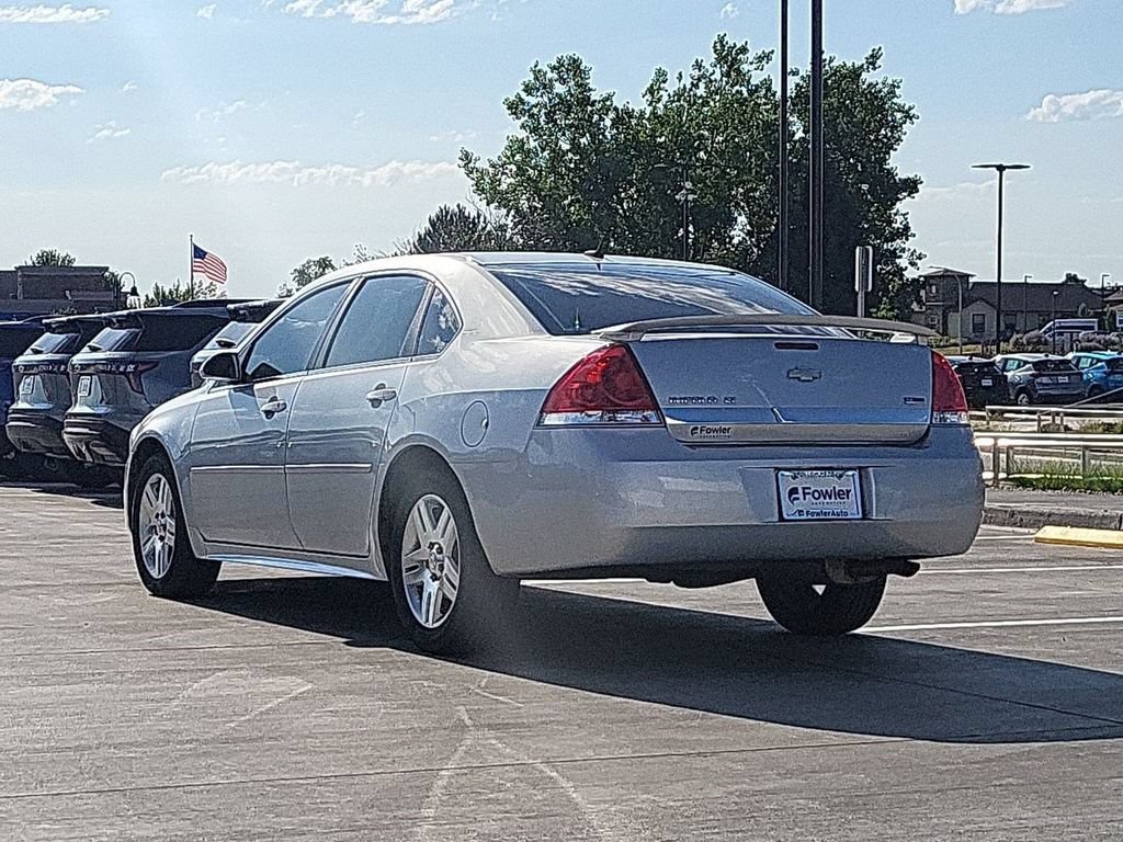 Used 2011 Chevrolet Impala LT w/ Luxury Edition Package FWD image 6