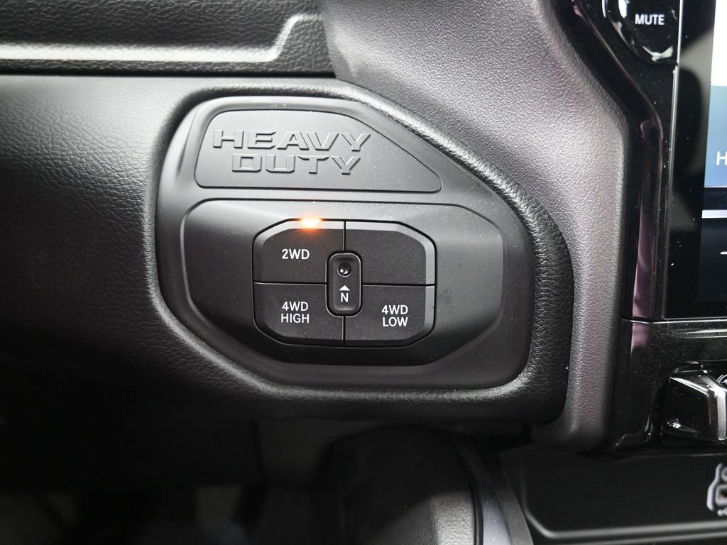 New 2025 RAM 2500 Laramie image 23