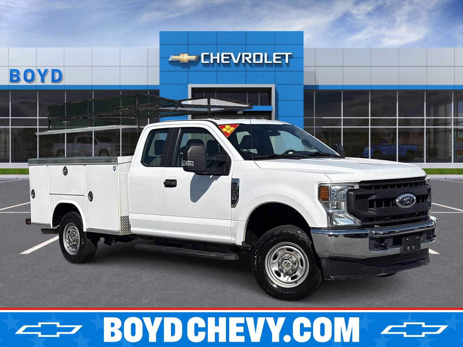Used 2022 Ford F250 XL w/ Power Equipment Group AWD/4WD image 1
