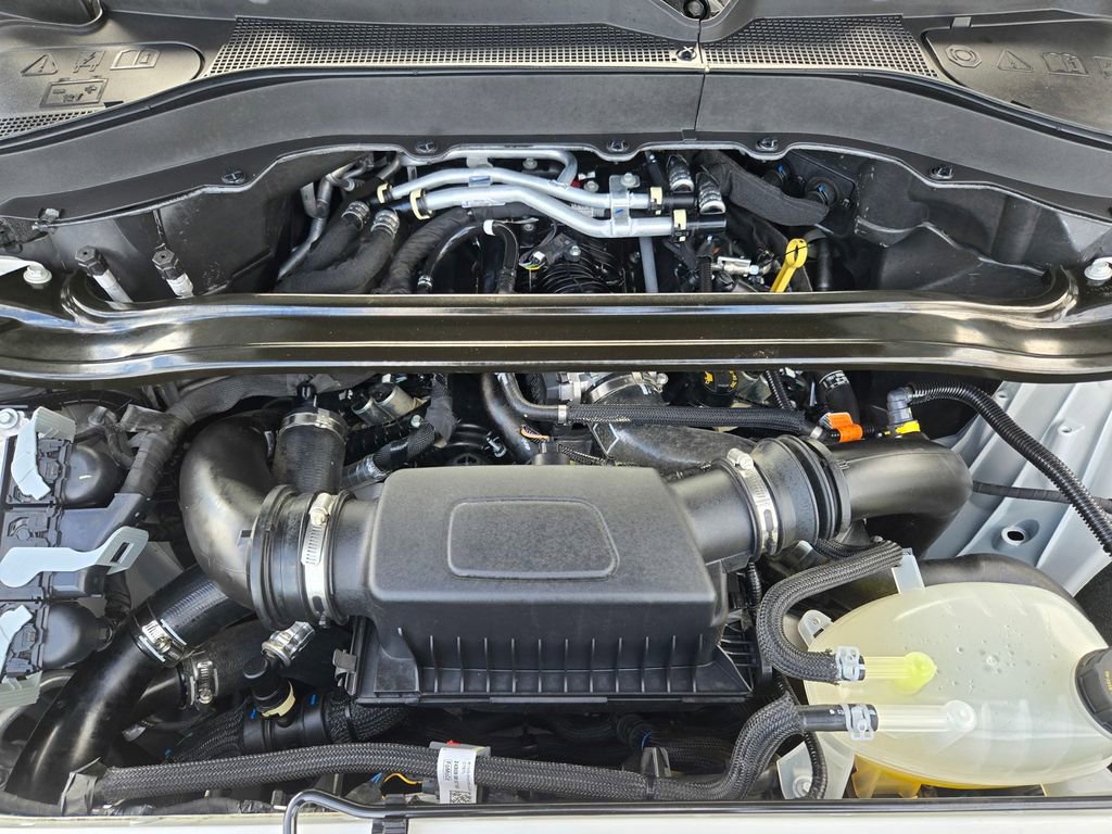 Used 2025 Ford Explorer ST image 41