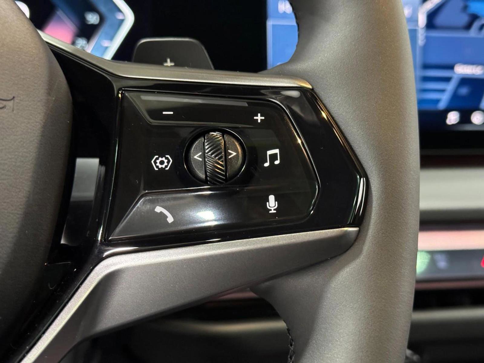 Used 2026 BMW X3 xDrive30 w/ Convenience Package image 29