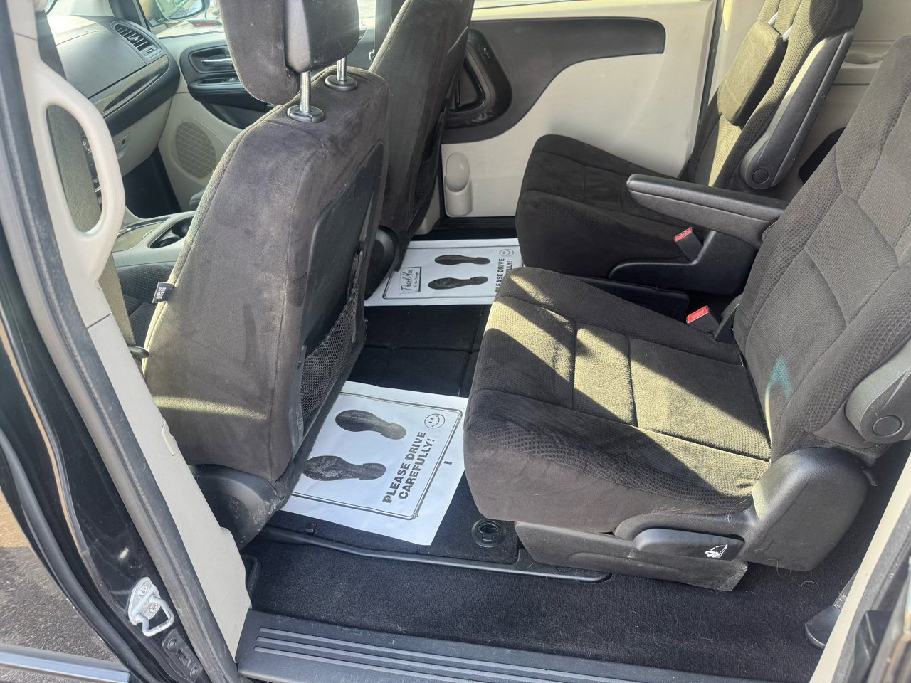 Used 2014 Dodge Grand Caravan SXT image 10