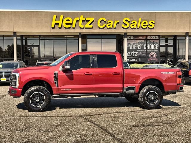 Used 2026 Ford F350 Platinum w/ Tremor Off-Road Package AWD/4WD image 1