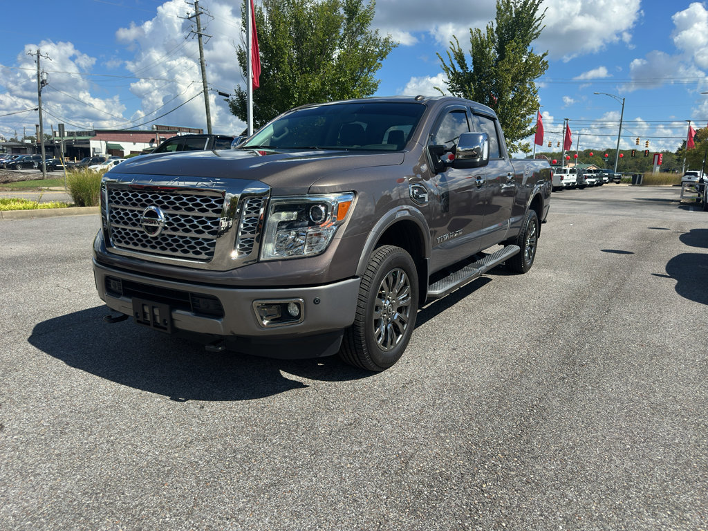 Used 2018 Nissan Titan Platinum Reserve w/ Platinum Utility Package image 7