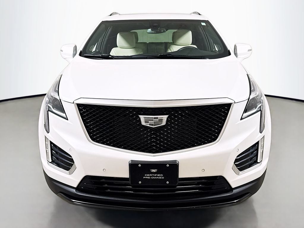 Certified 2023 Cadillac XT5 Sportv AWD/4WD image 2