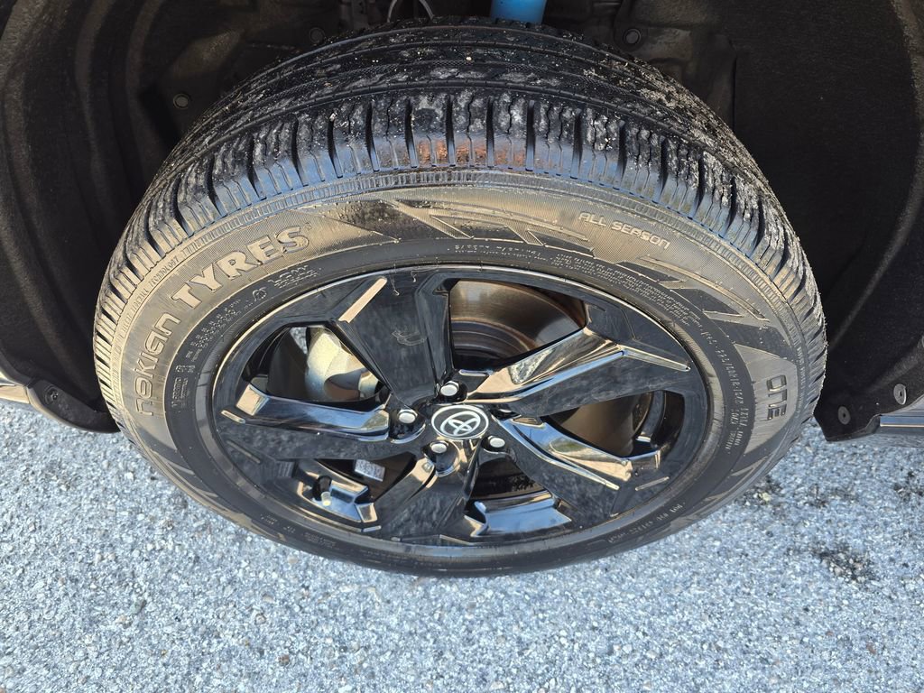 Used 2021 Toyota RAV4 XSE w/ XSE Grade Weather Package image 9