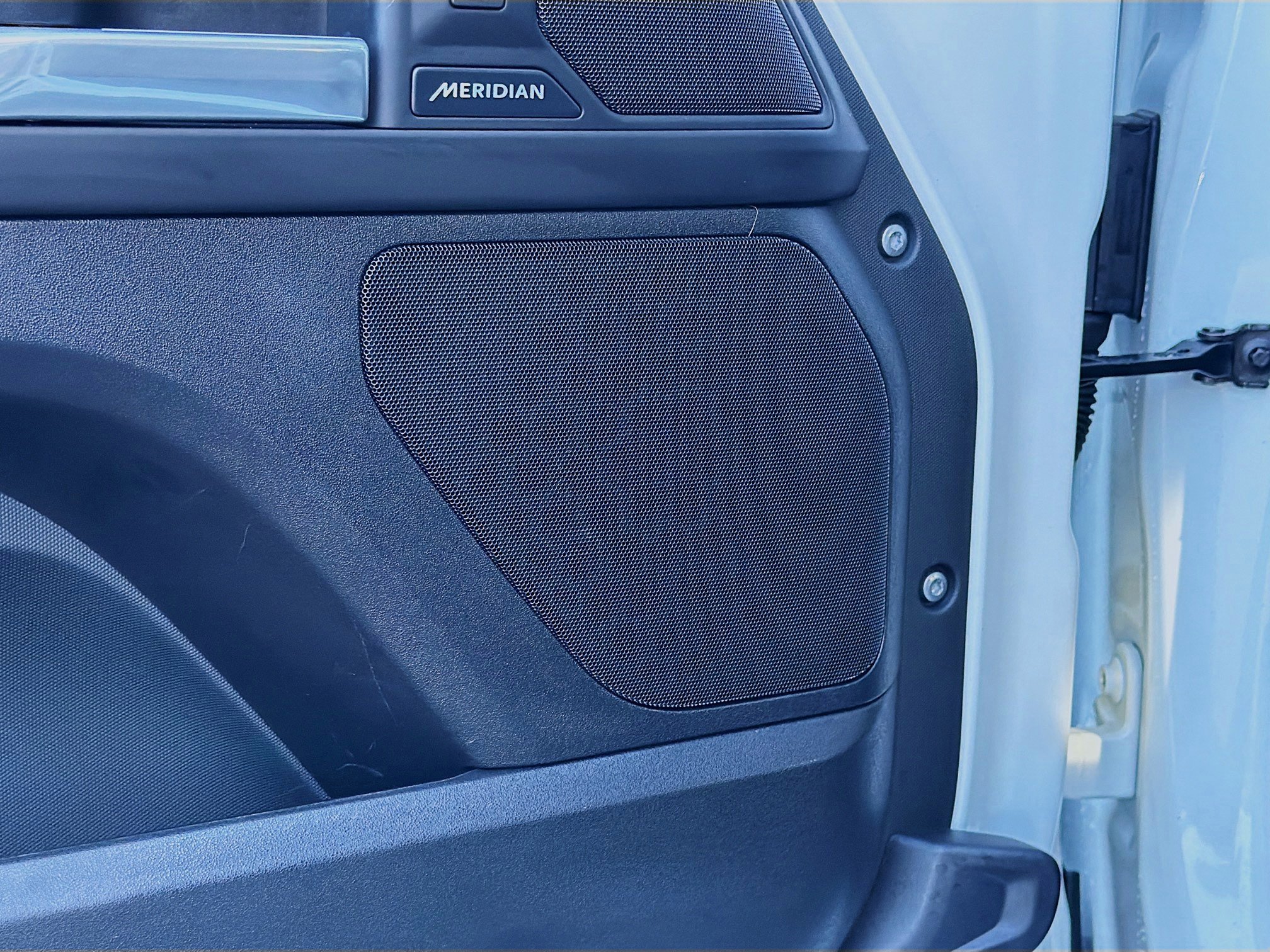 Used 2025 Land Rover Defender 130 S image 25