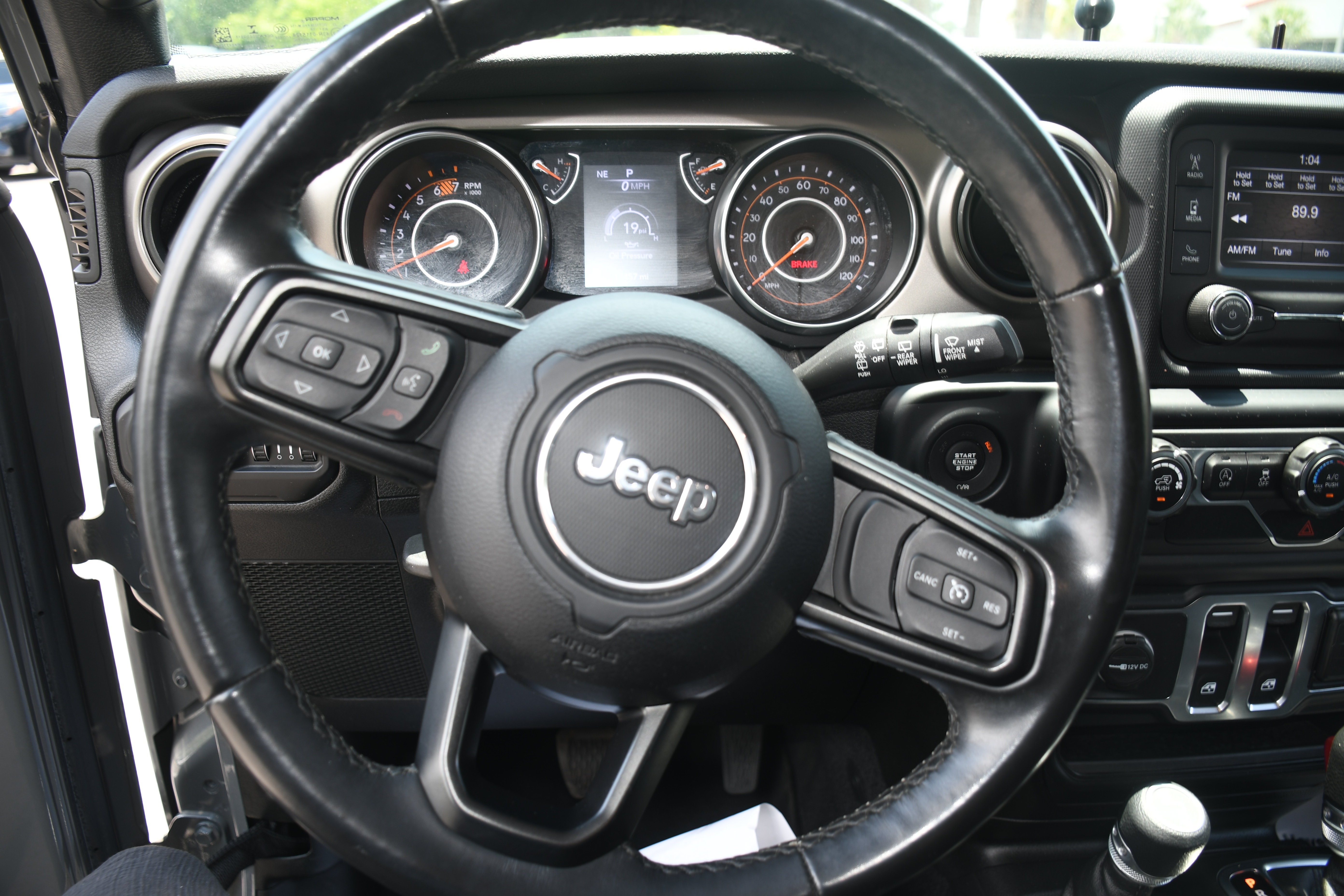 Used 2020 Jeep Wrangler Sport AWD/4WD image 10