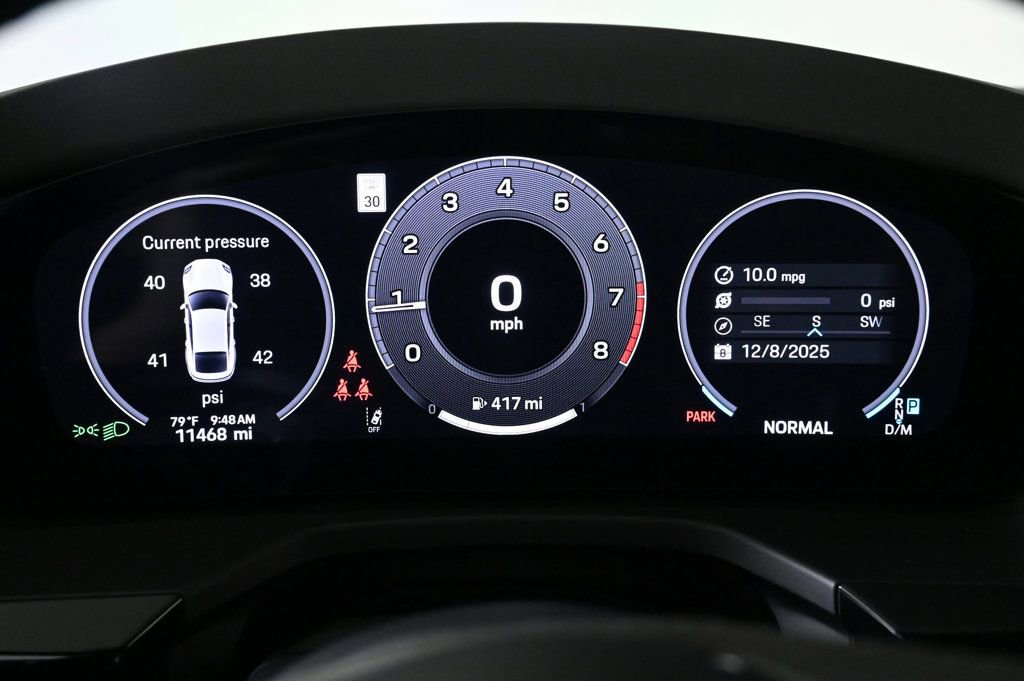 Certified 2025 Porsche Panamera 4 image 13