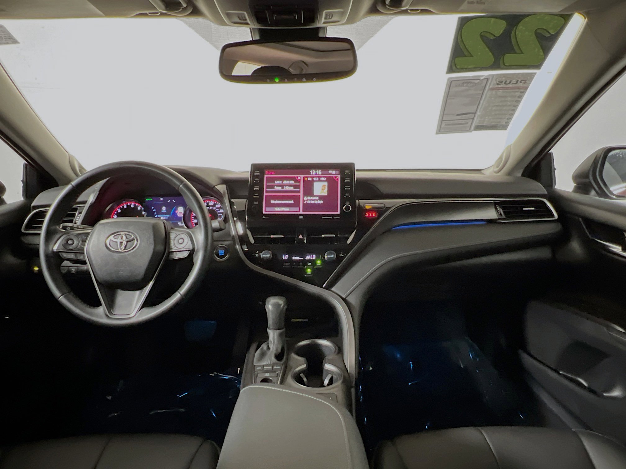 Used 2022 Toyota Camry XSE image 30