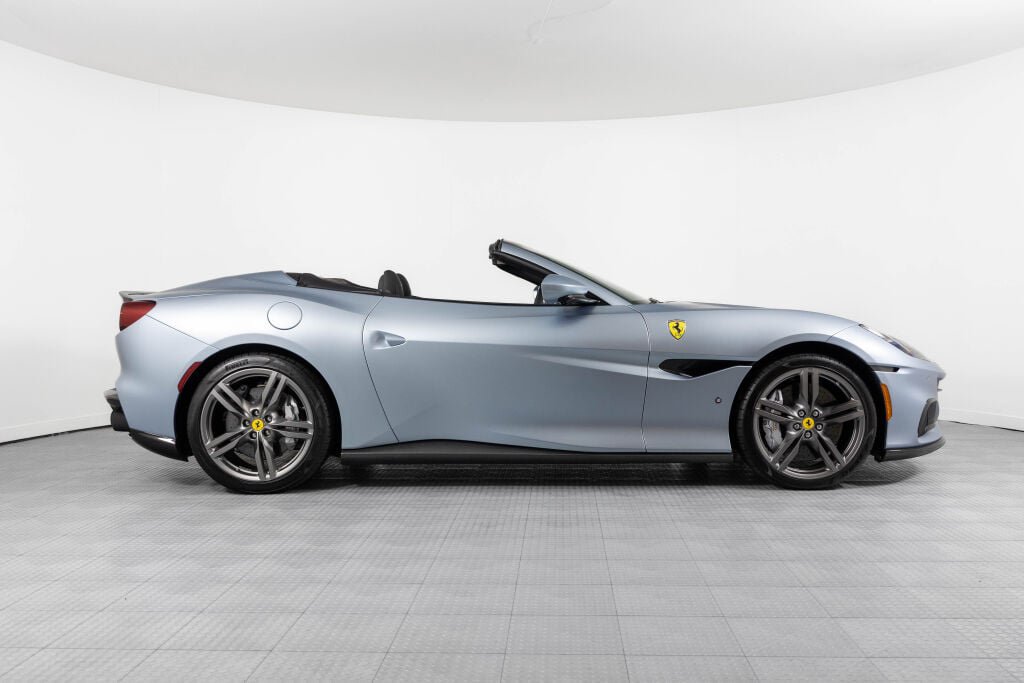 Certified 2023 Ferrari Portofino M RWD image 10