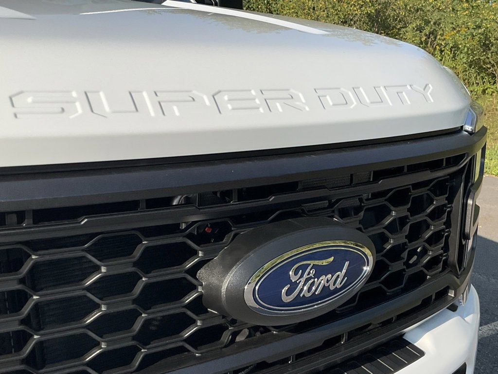 New 2026 Ford F350 XL image 23