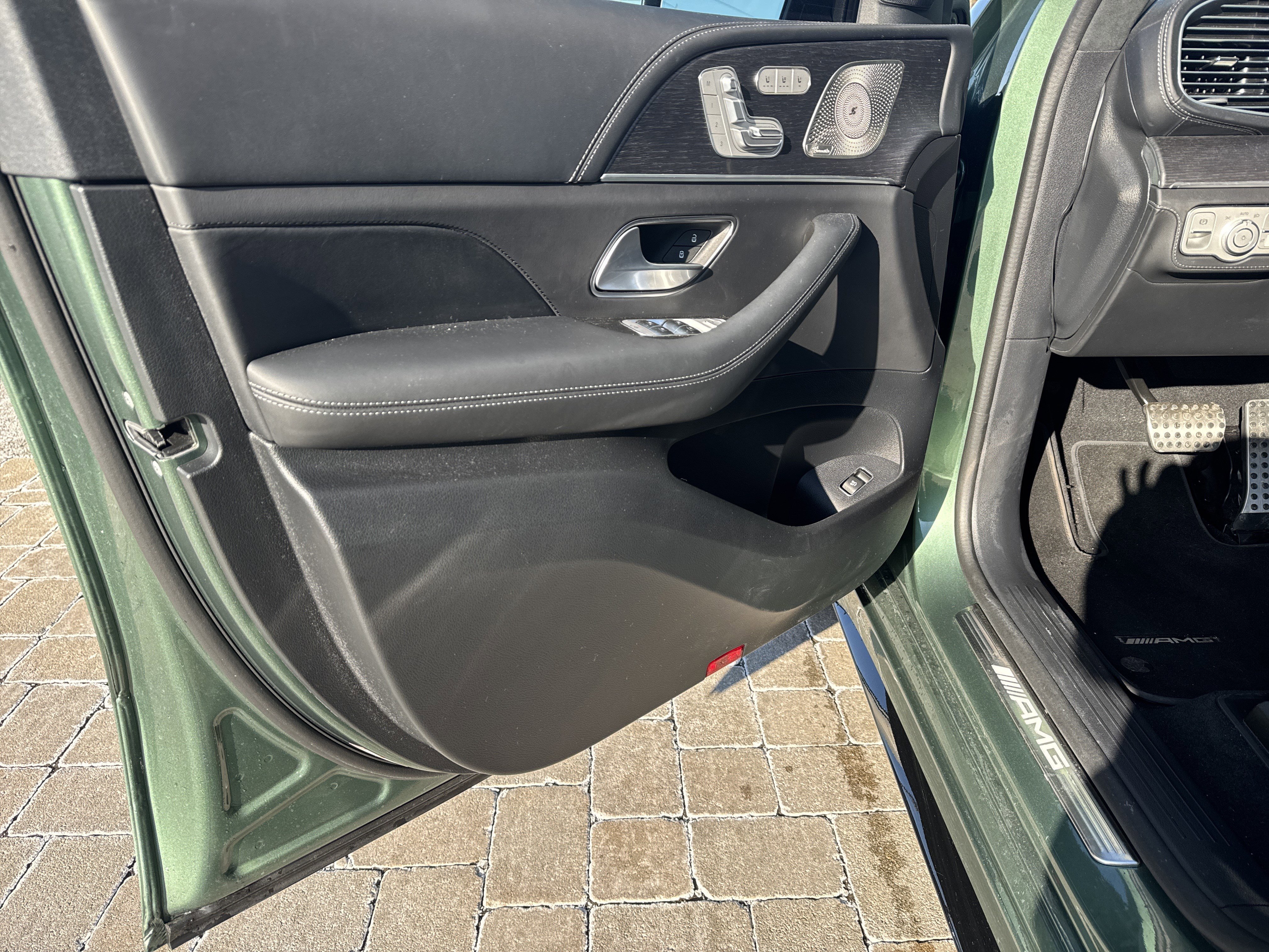 Used 2025 Mercedes-Benz GLE 63 AMG S image 13