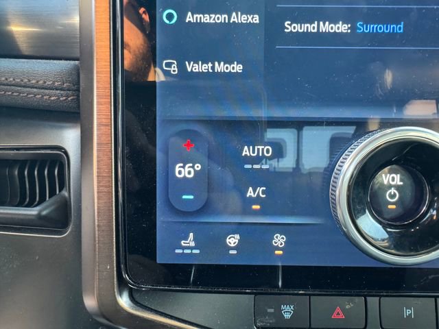 Used 2023 Ford F150 Lightning Lariat image 21