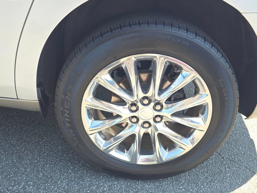 Used 2019 Buick Enclave Premium w/ Experience Buick Package AWD/4WD image 12