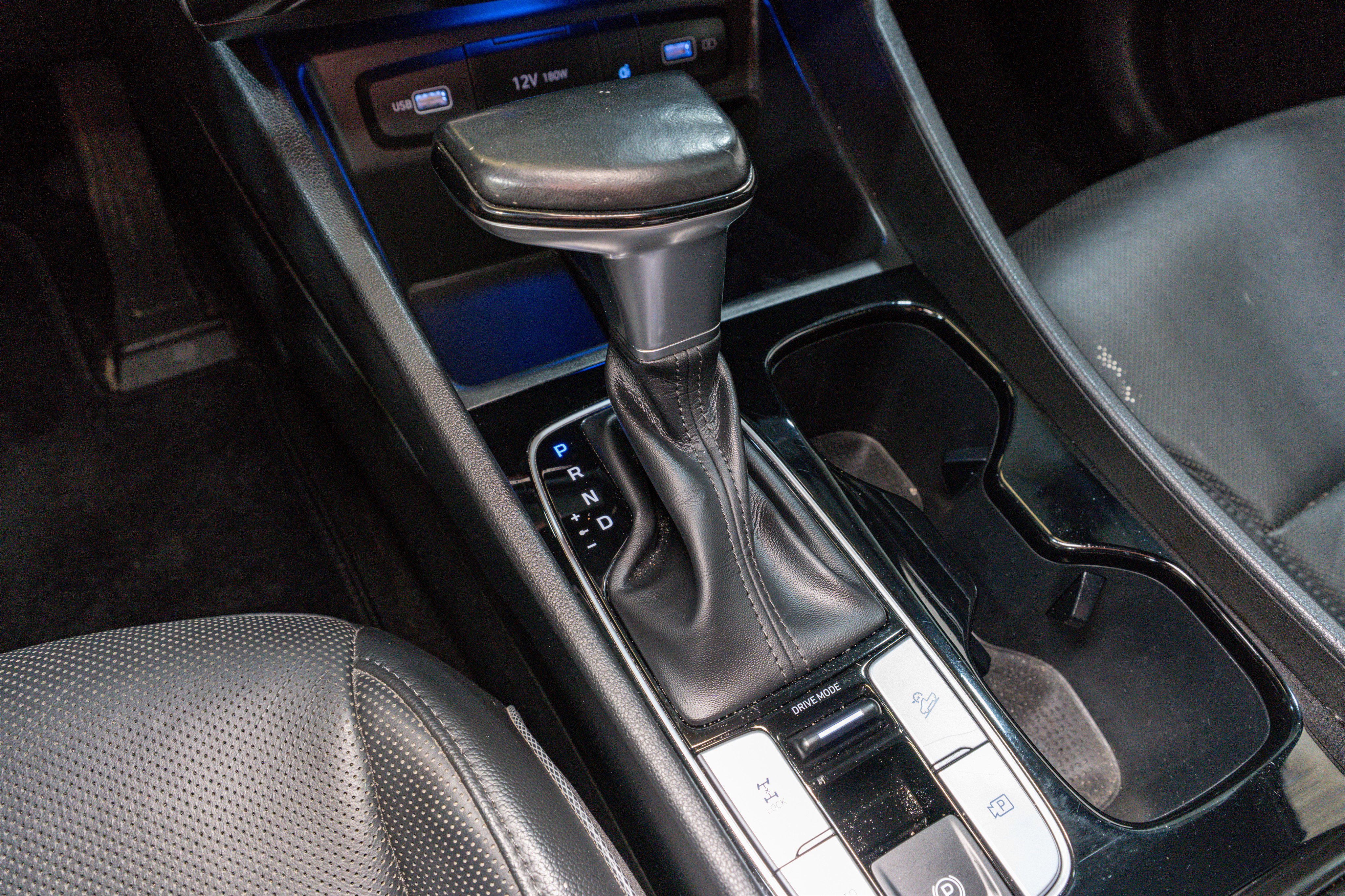 Used 2022 Hyundai Santa Cruz Limited image 27