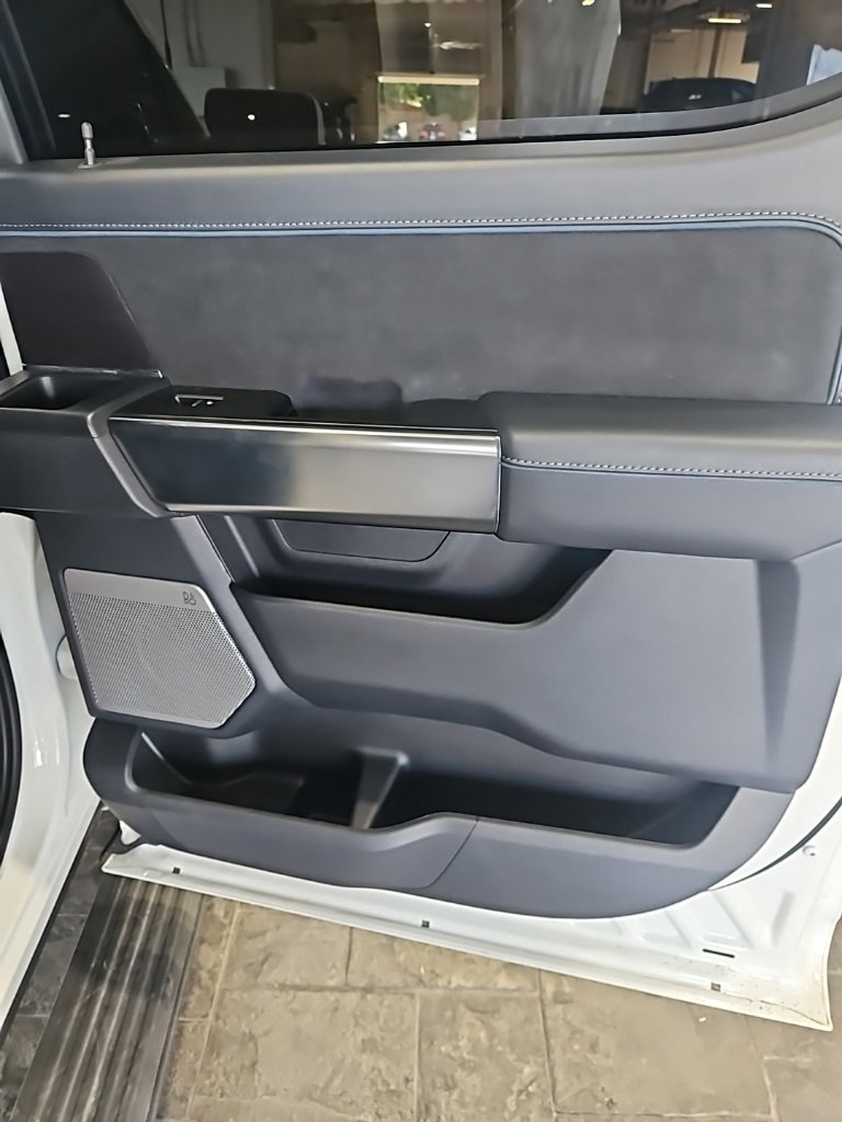 Used 2024 Ford F150 Platinum w/ FX4 Off-Road Package image 18