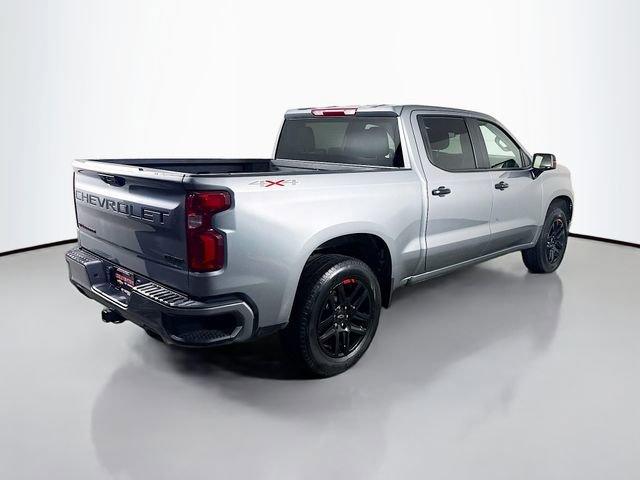 Used 2023 Chevrolet Silverado 1500 RST w/ Redline Edition AWD/4WD image 6