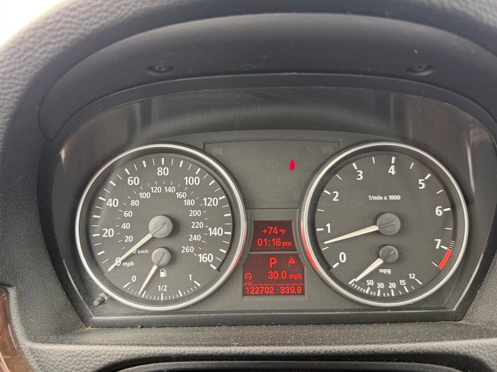 Used 2006 BMW 325i Sedan RWD image 11