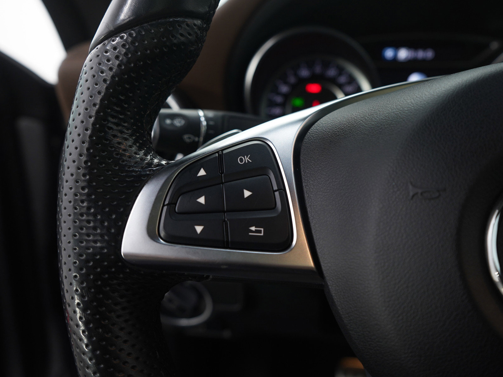 Used 2017 Mercedes-Benz CLA 45 AMG AMG CLA 45 image 26