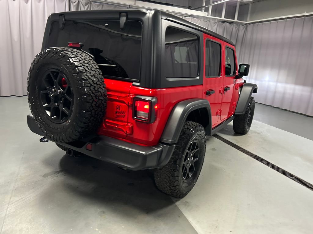 Used 2025 Jeep Wrangler Willys 4xe image 7