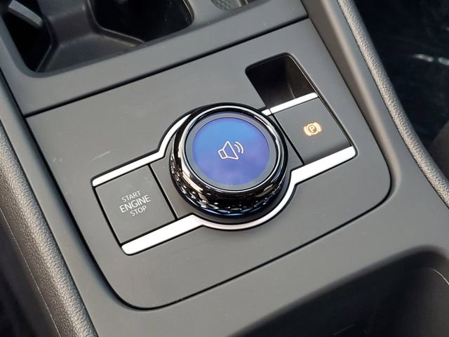Certified 2025 Volkswagen Tiguan S FWD image 23
