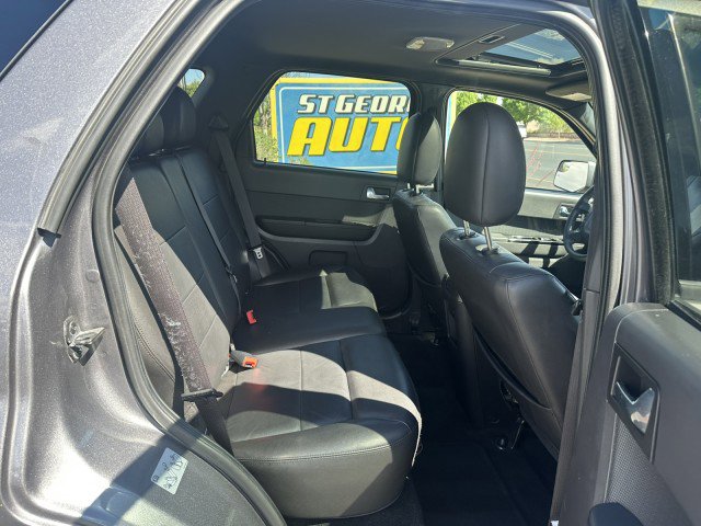 Used 2011 Ford Escape Limited w/ 302A Rapid Spec Order Code image 16