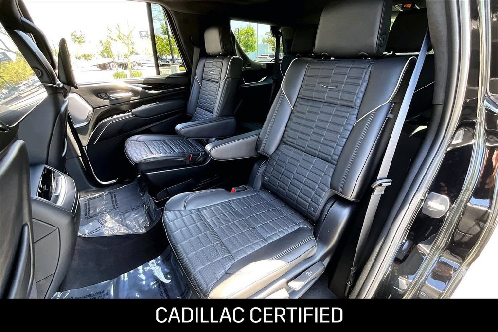 Used 2024 Cadillac Escalade V w/ Heavy-Duty Trailer Package AWD/4WD image 19